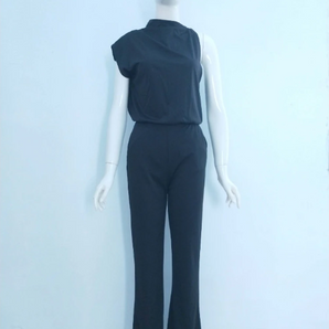 Avencea Women's Jumpsuit with Round Neckline, Sleeveless and Wide Leg - Stylish and Comfortable for Spring/Summer